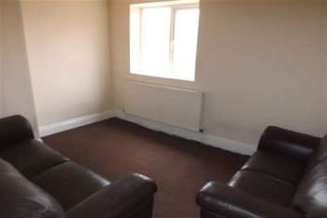  Image of 3 bedroom Flat to rent in King Street Blackburn BB2 at Blackburn, BB2 2DT