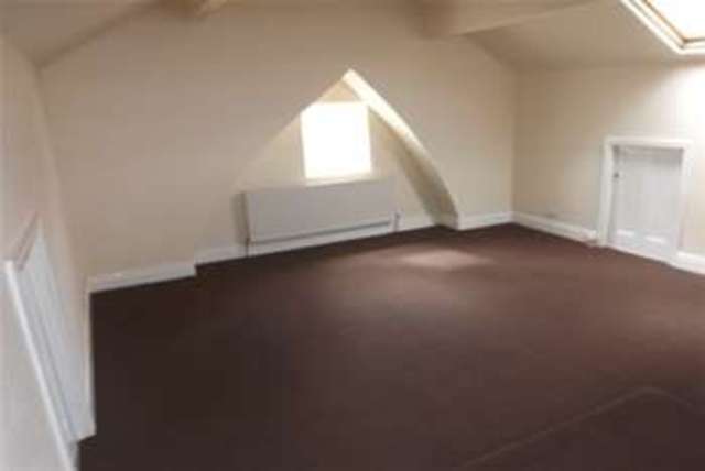  Image of 3 bedroom Flat to rent in King Street Blackburn BB2 at Blackburn, BB2 2DT