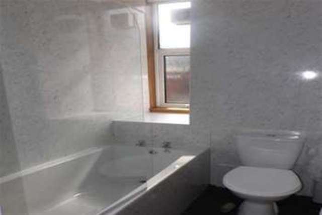  Image of 2 bedroom Flat to rent in King Street Broughty Ferry Dundee DD5 at Dundee, DD5 2BA