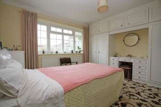  Image of 3 bedroom Detached house for sale in Kings Platt Shipley Horsham RH13 at Shipley  Horsham, RH13 8AX