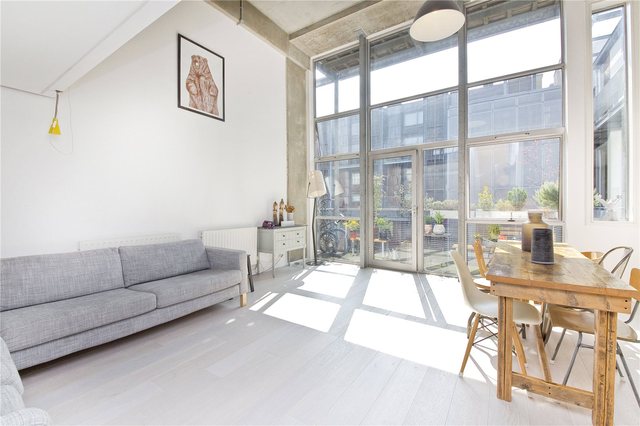  Image of 2 bedroom Flat for sale in Kingsland Road London E8 at Hackney London Dalston, E8 4DS