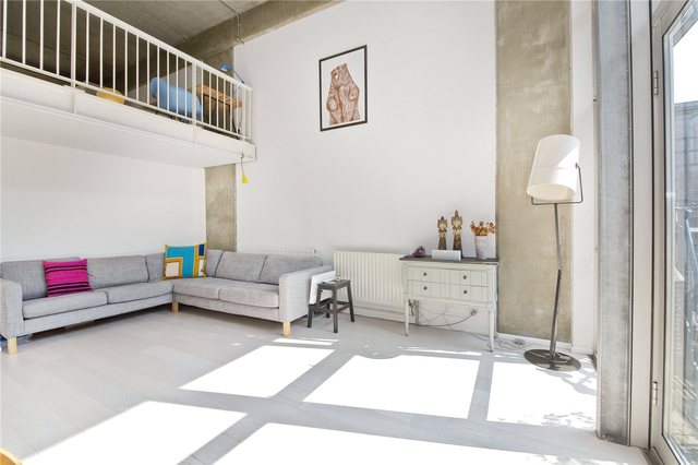  Image of 2 bedroom Flat for sale in Kingsland Road London E8 at Hackney London Dalston, E8 4DS