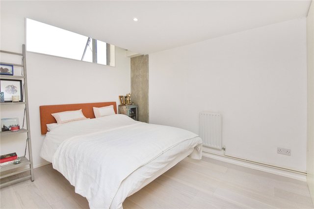  Image of 2 bedroom Flat for sale in Kingsland Road London E8 at Hackney London Dalston, E8 4DS