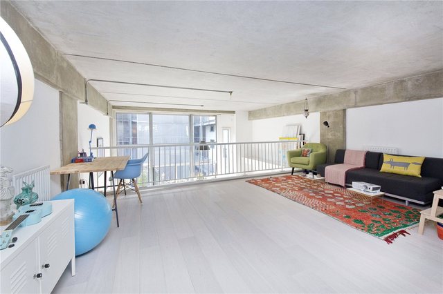  Image of 2 bedroom Flat for sale in Kingsland Road London E8 at Hackney London Dalston, E8 4DS