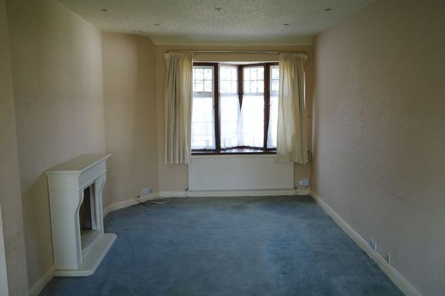  Image of 2 bedroom Detached house for sale in Kingsmead Cuffley Potters Bar EN6 at Kingsmead Cuffley Potters Bar, EN6 4AN