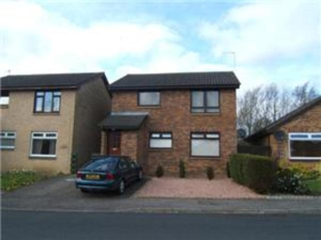  Image of 2 bedroom Flat to rent in Kirkfield East Livingston Village Livingston EH54 at Linlithgow Village West Lothian West Lothian, EH54 7BB