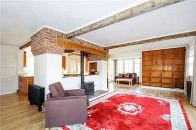  Image of 6 bedroom Detached house to rent in Knighton Road Broad Chalke Salisbury SP5 at Knighton Road Broad Chalke Salisbury, SP5 5DX