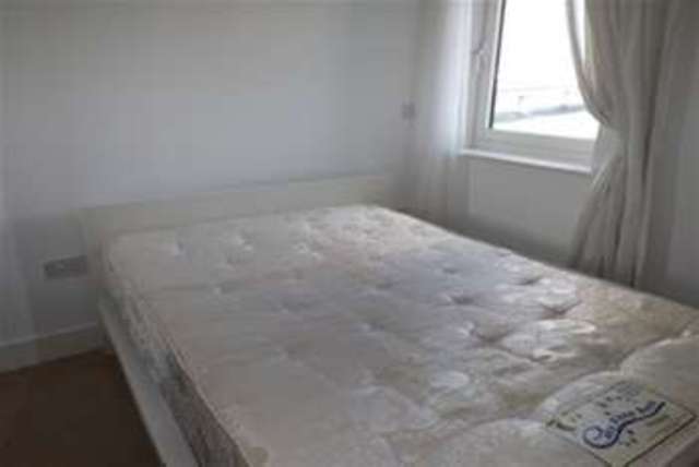  Image of 2 bedroom Flat to rent in Ferry Court Cardiff CF11 at Cardiff, CF11 0JH