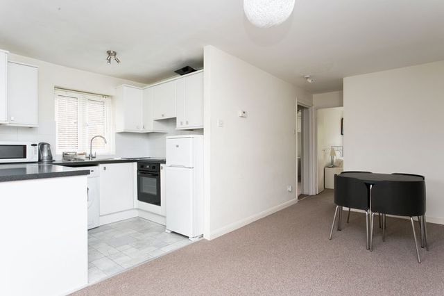  Image of 2 bedroom Flat to rent in Lanark Road London W9 at Lanark Road  London, W9 1NX