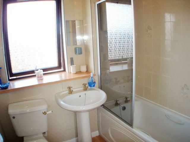  Image of 2 bedroom Flat for sale in Landale Gardens Cupar KY15 at Landale Gardens  Cupar, KY15 4UE