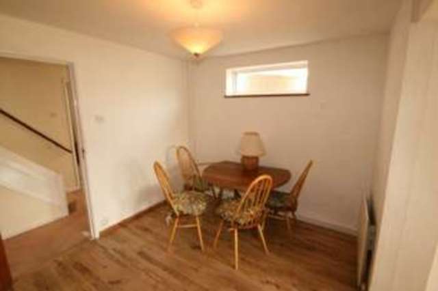  Image of 3 bedroom Semi-Detached house for sale in Thames Road Langley Slough SL3 at Langley  Slough, SL3 8DZ