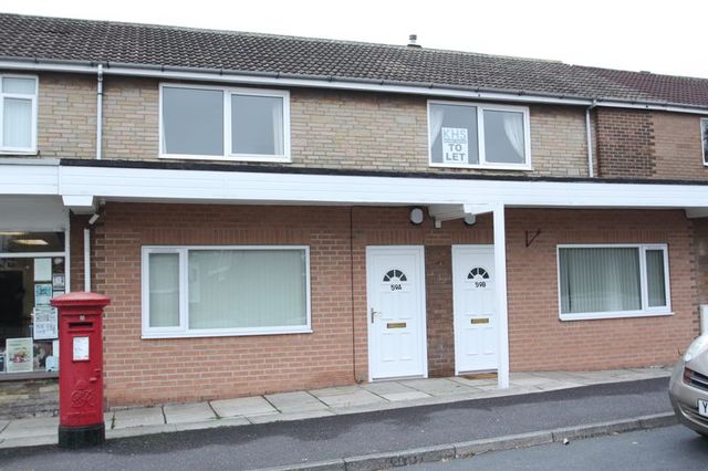 Image of 1 bedroom Flat to rent in Larks Hill Pontefract WF8 at Larks Hill  Pontefract, WF8 4LR