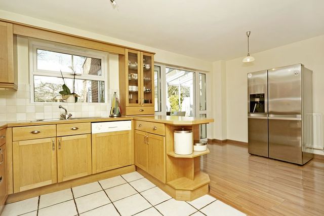  Image of 4 bedroom Detached house for sale in Quarry Gardens Leatherhead KT22 at Quarry Gardens Leatherhead Leatherhead, KT22 8UE