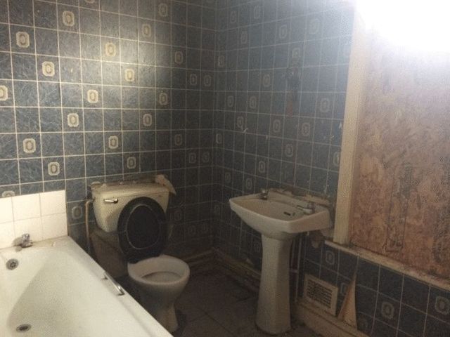  Image of 2 bedroom Terraced house for sale in Leopold Road Kensington Liverpool L7 at Leopold Road Kensington Liverpool, L7 8SS