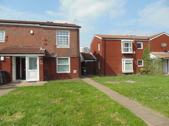  Image of 2 bedroom Flat for sale in Lichfield Road Aston Birmingham B6 at Lichfield Road Aston Birmingham, B6 5SY
