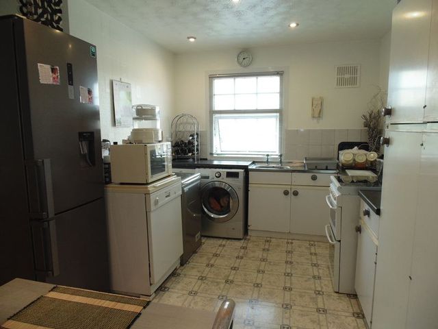  Image of 2 bedroom Flat for sale in Lichfield Road Aston Birmingham B6 at Lichfield Road Aston Birmingham, B6 5SY
