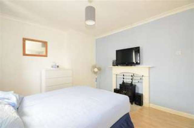  Image of 3 bedroom Terraced house for sale in Locarno Road Portsmouth PO3 at Portsmouth Hampshire Portsmouth, PO3 5DG