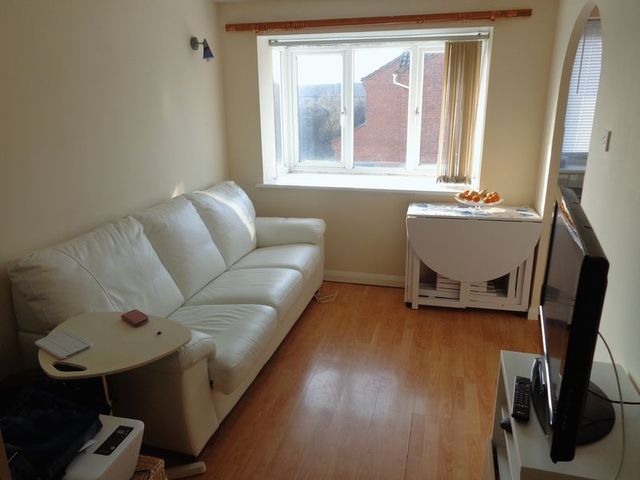  Image of 1 bedroom Flat for sale in Lower Meadow Quedgeley Gloucester GL2 at Lower Meadow Quedgeley Gloucester, GL2 4XL