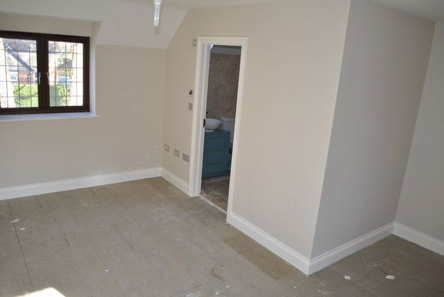  Image of 4 bedroom Detached house for sale in Lymore Lane Keyhaven Lymington SO41 at Lymore Lane Keyhaven Lymington, SO41 0TS