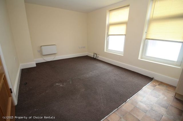  Image of 1 bedroom Flat to rent in Lytham Road Blackpool FY1 at Blackpool FY1 6DX Blackpool, FY1 6DX