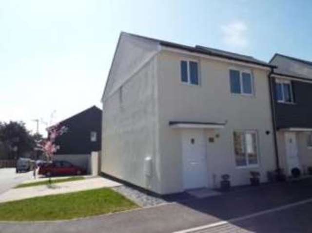 Image of 3 bedroom Semi-Detached house for sale in Kingston Way Mabe Burnthouse Penryn TR10 at Mabe Burnthouse Penryn Mabe Burnthouse, TR10 9FD