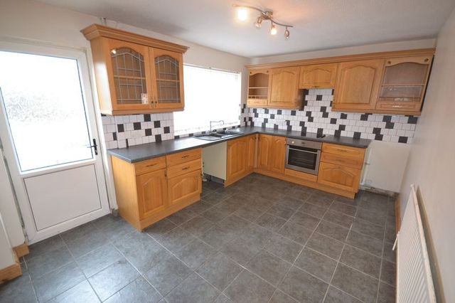  Image of 4 bedroom Semi-Detached house to rent in Maescader Pencader SA39 at Maescader  Pencader, SA39 9HQ