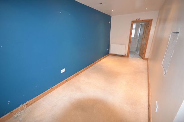  Image of 4 bedroom Semi-Detached house to rent in Maescader Pencader SA39 at Maescader  Pencader, SA39 9HQ