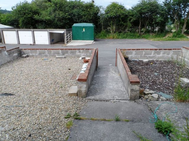  Image of 4 bedroom Semi-Detached house to rent in Maescader Pencader SA39 at Maescader  Pencader, SA39 9HQ