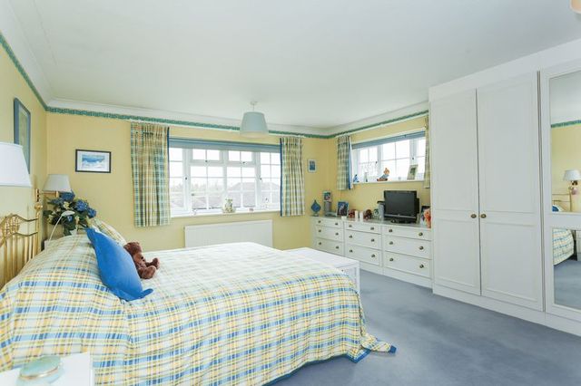  Image of 5 bedroom Detached house for sale in Magnolia Dene Hazlemere High Wycombe HP15 at Magnolia Dene Hazlemere High Wycombe, HP15 7QE