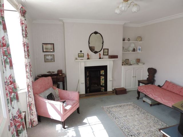  Image of 4 bedroom Terraced house for sale in Malpas Malpas Truro TR1 at Malpas Truro, TR1 1SQ