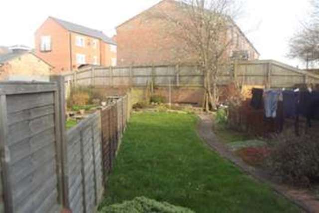  Image of 2 bedroom Terraced house to rent in Mansfield Road Derby DE1 at Derby, DE1 3RA