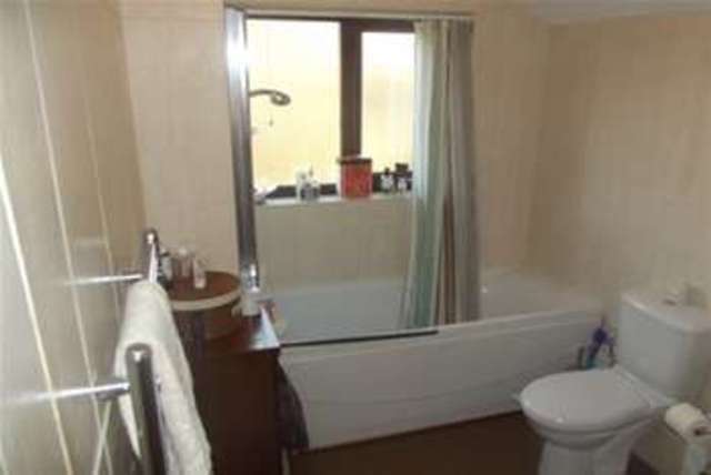  Image of 2 bedroom Terraced house to rent in Mansfield Road Derby DE1 at Derby, DE1 3RA