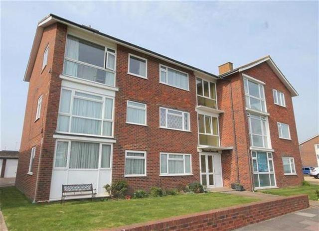  Image of 2 bedroom Flat for sale in Beach Green Shoreham-by-Sea BN43 at Shoreham-by-Sea, BN43 5LQ