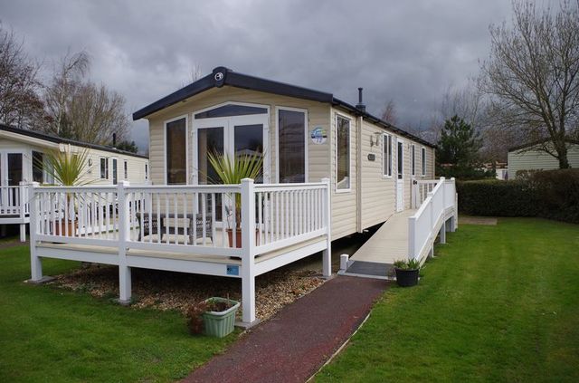  Image of 2 bedroom Detached house for sale in Marine Drive Burnham-on-Sea TA8 at Marine Drive  Burnham-On-Sea, TA8 1LA