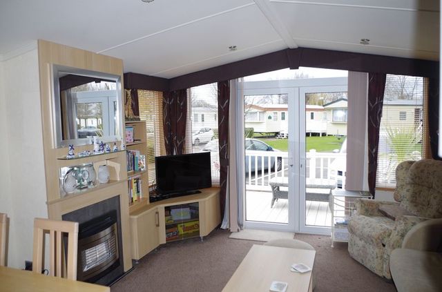  Image of 2 bedroom Detached house for sale in Marine Drive Burnham-on-Sea TA8 at Marine Drive  Burnham-On-Sea, TA8 1LA