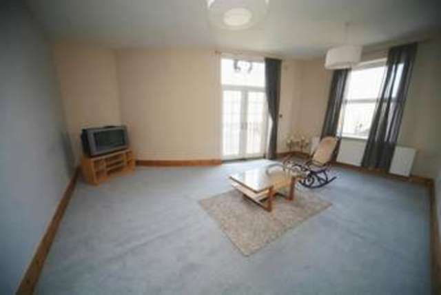  Image of 5 bedroom End of Terrace to rent in Market Street Whitworth Rochdale OL12 at MARKET STREET WHITWORTH ROCHDALE, OL12 8QS
