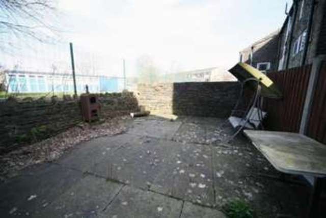  Image of 5 bedroom End of Terrace to rent in Market Street Whitworth Rochdale OL12 at MARKET STREET WHITWORTH ROCHDALE, OL12 8QS