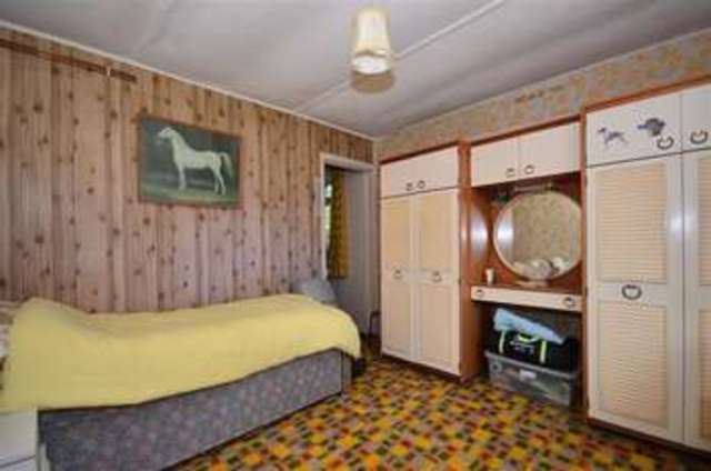  Image of 2 bedroom Bungalow for sale in Marshall Road Rainham Gillingham ME8 at Rainham Gillingham Gillingham, ME8 0AN