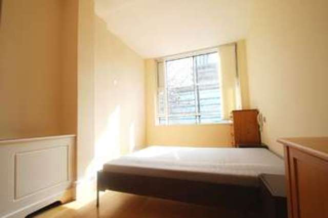 Image of 2 bedroom Apartment to rent in Marylebone Road London NW1 at Marylebone Road  London, NW1 5PL