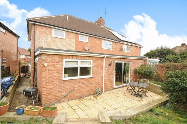  Image of 4 bedroom Semi-Detached house for sale in Melton Drive Didcot OX11 at Melton Drive Didcot Didcot, OX11 7JP
