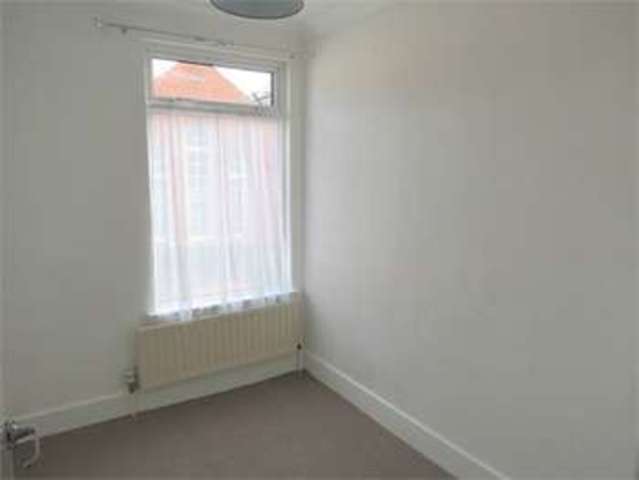  Image of 3 bedroom Terraced house for sale in Meyrick Road Newark NG24 at Meyrick Road Newark Newark-on-Trent, NG24 1HH