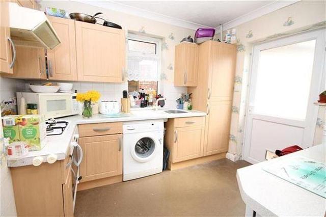  Image of 2 bedroom Property for sale in Middle Road Shoreham-by-Sea BN43 at Kingston by Sea, BN43 6LL