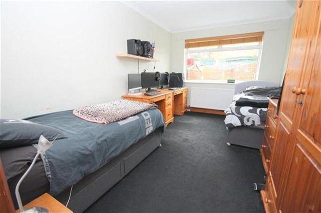  Image of 2 bedroom Property for sale in Middle Road Shoreham-by-Sea BN43 at Kingston by Sea, BN43 6LL