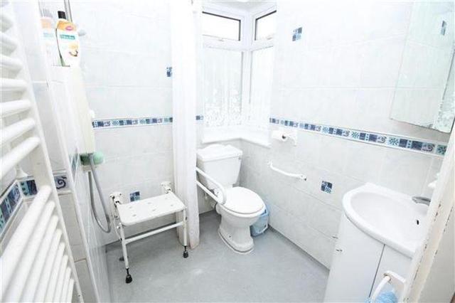  Image of 2 bedroom Property for sale in Middle Road Shoreham-by-Sea BN43 at Kingston by Sea, BN43 6LL