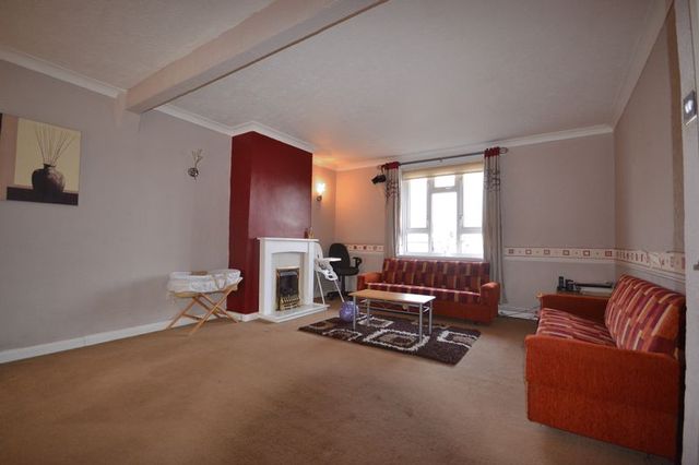  Image of 3 bedroom Detached house to rent in Millfield Avenue London E17 at Millfield Avenue  London, E17 5HH