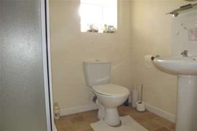  Image of Bungalow to rent in Millfield Park Old Tupton Chesterfield S42 at Chesterfield, S42 6AD