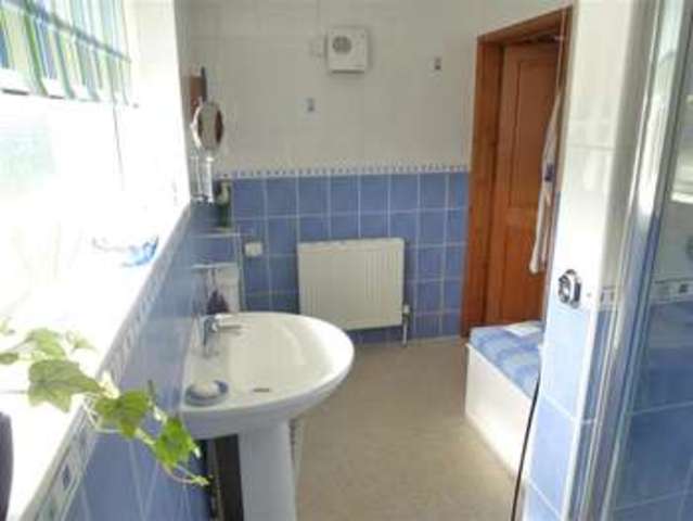  Image of 3 bedroom Detached house for sale in Millwood Close Maresfield Uckfield TN22 at Uckfield East Sussex Uckfield, TN22 3AT