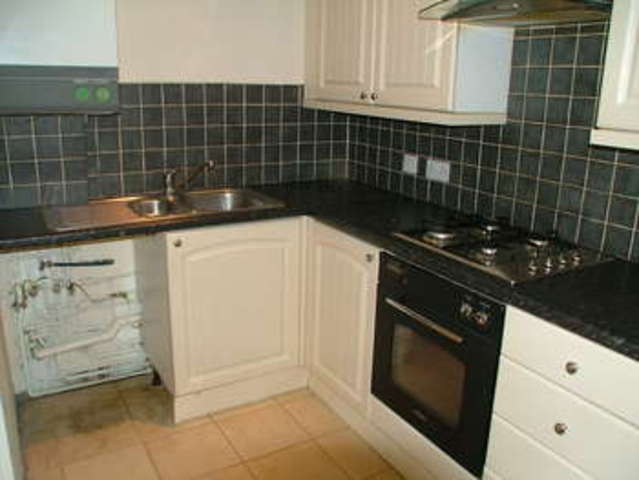  Image of 2 bedroom Flat for sale in Lansdowne Road Bournemouth BH1 at Lansdowne Road  Bournemouth, BH1 1RS