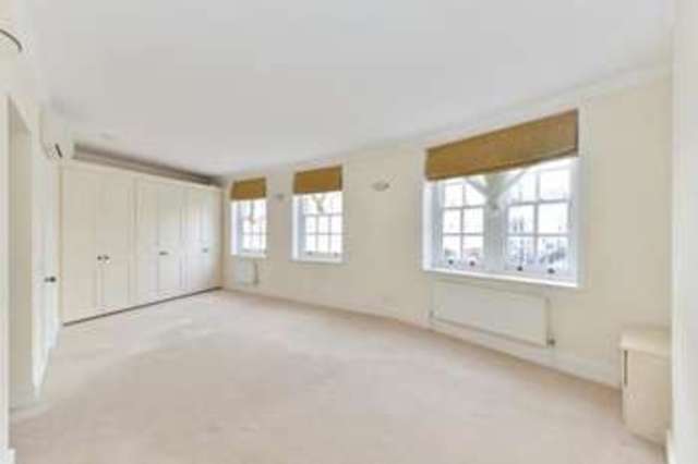 Image of 3 bedroom Detached house for sale in Montpelier Walk London SW7 at London  Brompton, SW7 1JF