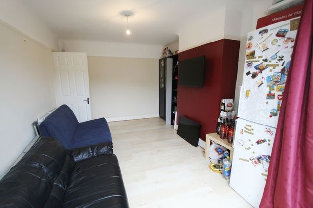  Image of 3 bedroom Semi-Detached house for sale in Munro Crescent Southampton SO15 at Munro Crescent Regents Park Southampton, SO15 4PD